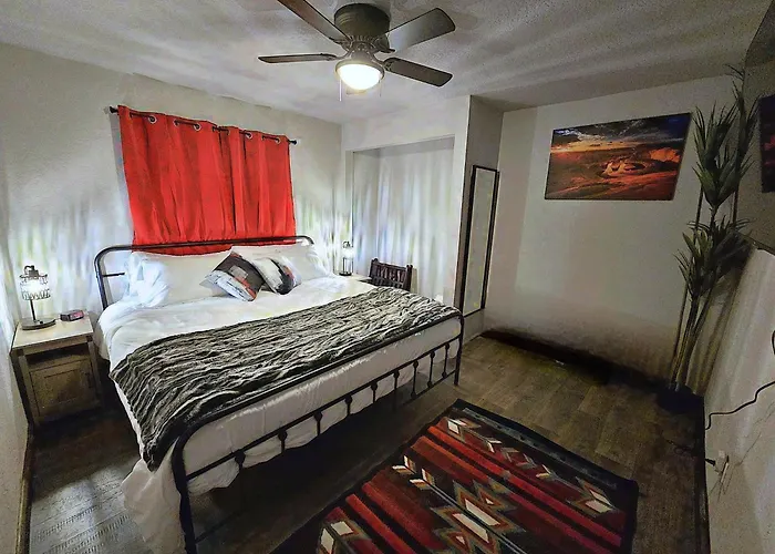 3bd, King, Brkfst, Large Tvs, Wd, Sleeps 11, Bbq * Page